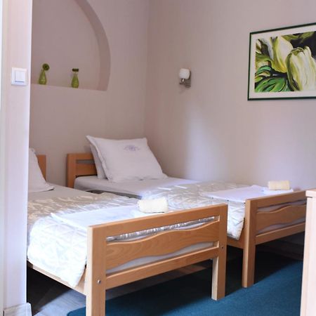 Motel Vila Bakarni Brčko Buitenkant foto