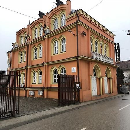 Motel Vila Bakarni Brčko Buitenkant foto