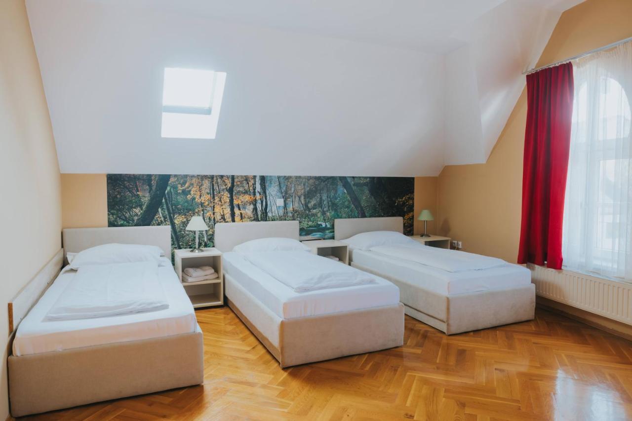 Motel Vila Bakarni Brčko Buitenkant foto