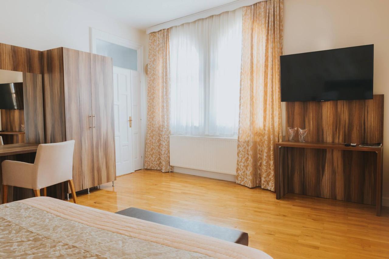 Motel Vila Bakarni Brčko Buitenkant foto