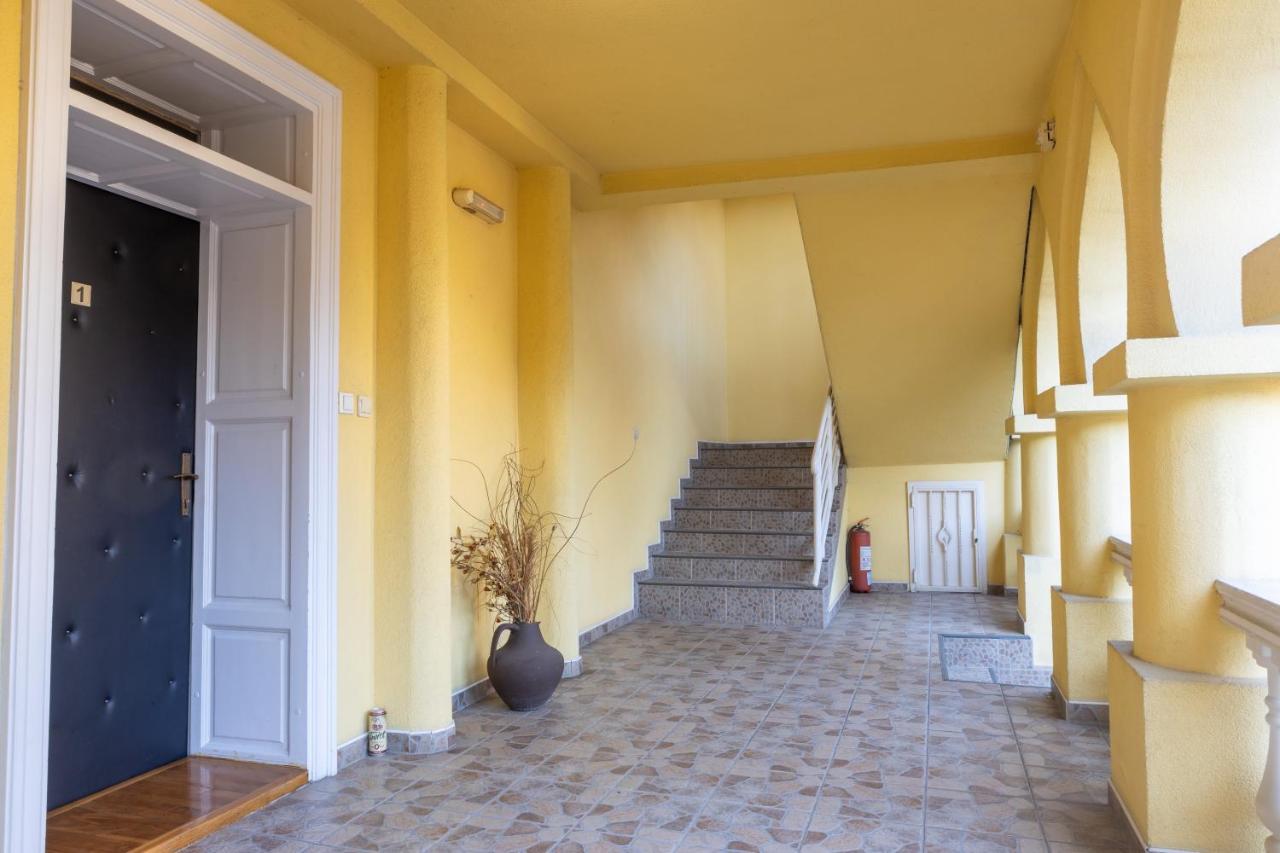 Motel Vila Bakarni Brčko Buitenkant foto