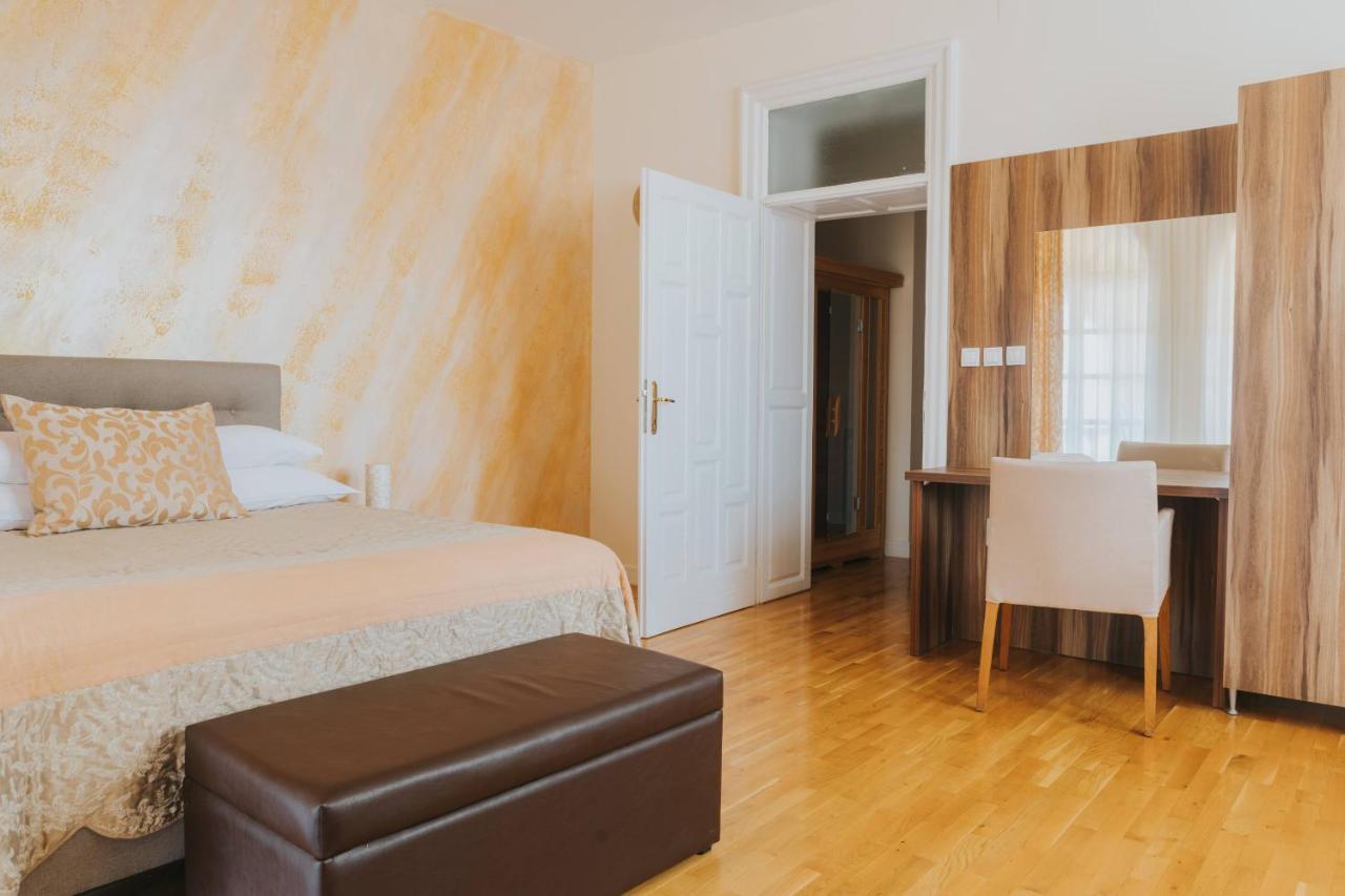 Motel Vila Bakarni Brčko Buitenkant foto